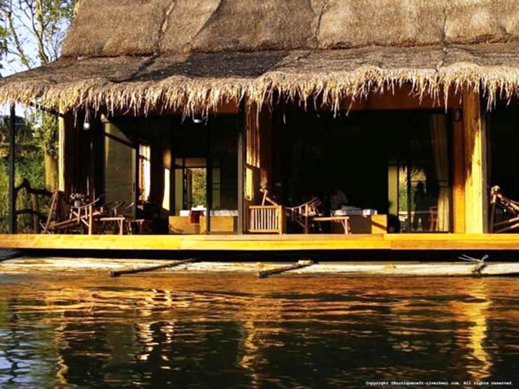 Boutique Raft Resort, River Kwai Ban Huai Maenam Noi Oda fotoğraf